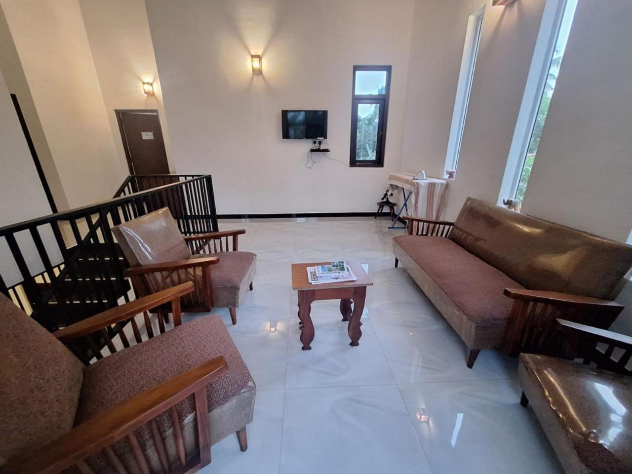 Bivora Villa Негомбо Экстерьер фото